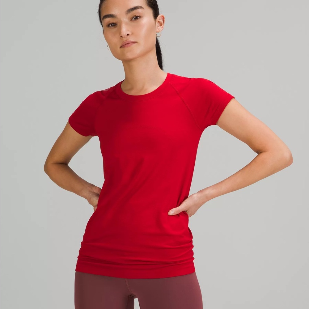 Swiftly Tech 2.0 Carnation Red